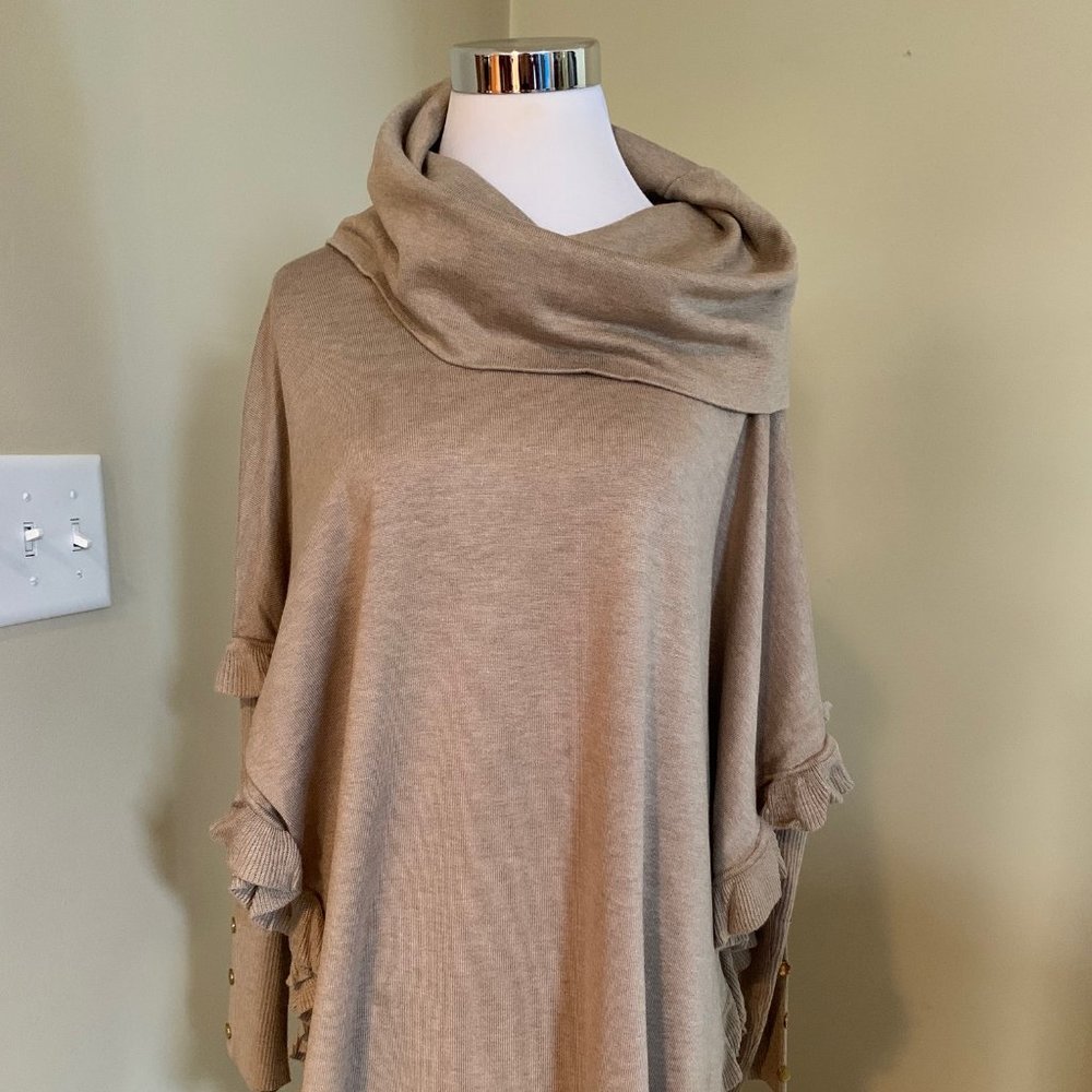 NWT! Joseph A Poncho!